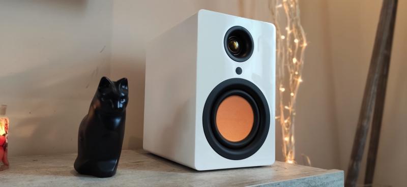  - Mitchell Acoustics uStream One | Photos des enceintes bibliothèque